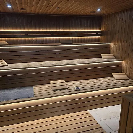 Léda 1-2 Aranypart Apartamento *