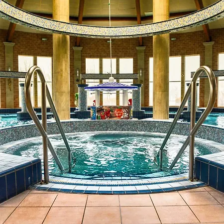 Léda 1-2 Aranypart Apartamento *