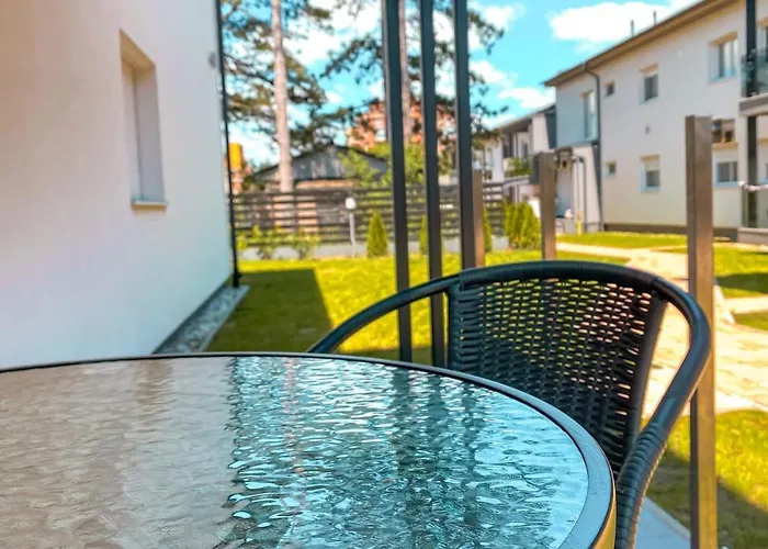 Leda 1-2 Aranypart Apartament