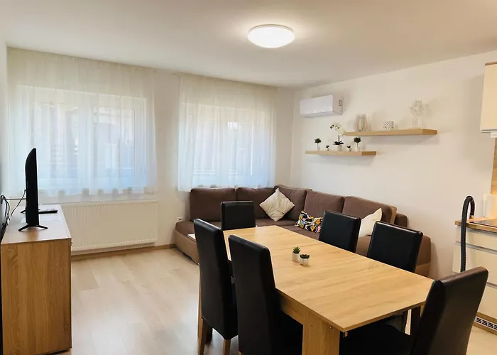 Apartament Leda 1-2 Aranypart *